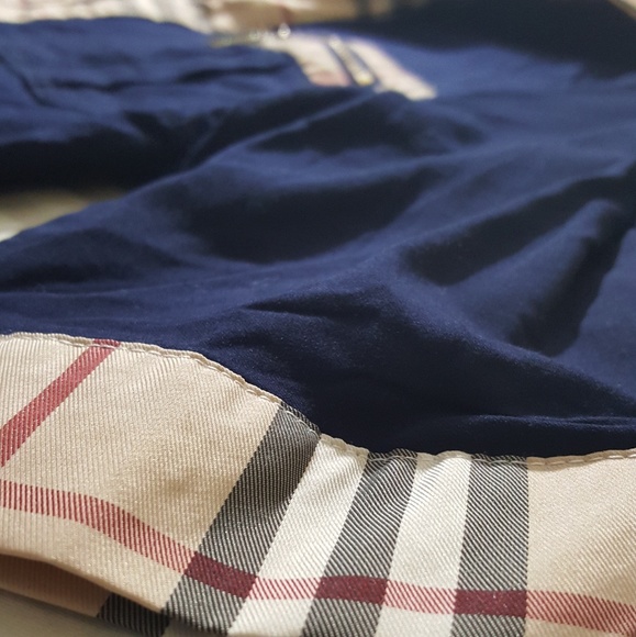 Top - Picture 2 of 4